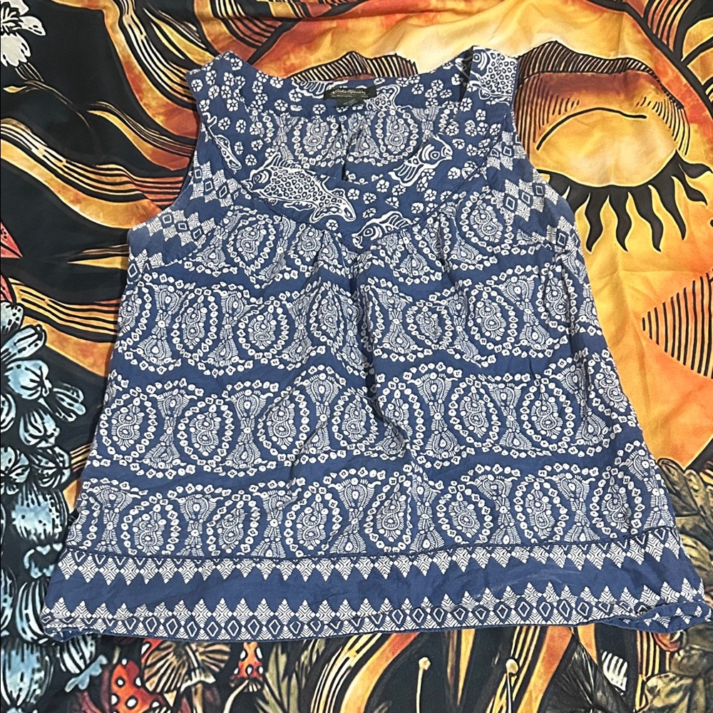 Eddie Bauer Navy and White Patterned Blouse